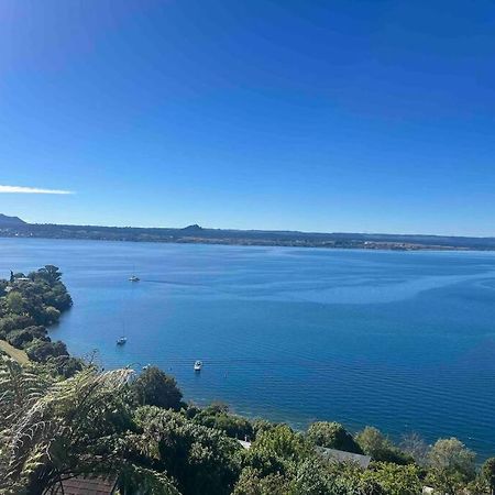 Breathtaking Views Villa Taupo Eksteriør billede